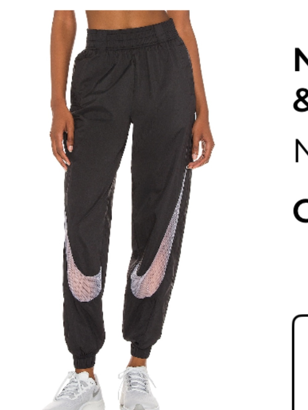 NSW Woven Pant in Black & White
Nike